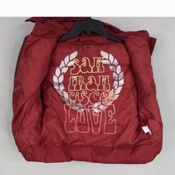 Gap Puffer Vest Womens Large Red Hooded Down Winter San Francisco Love Lined - Picture 7 of 7